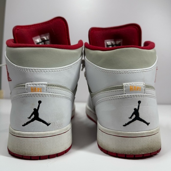 Air Jordan 1 Retro Hare Jordan 2015 - Picture 5 of 14